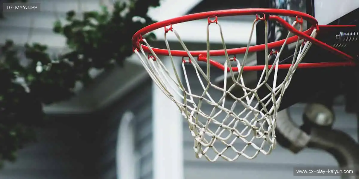 ⚽ 实时直播，超清画质，一键解锁你的专属赛事主场！